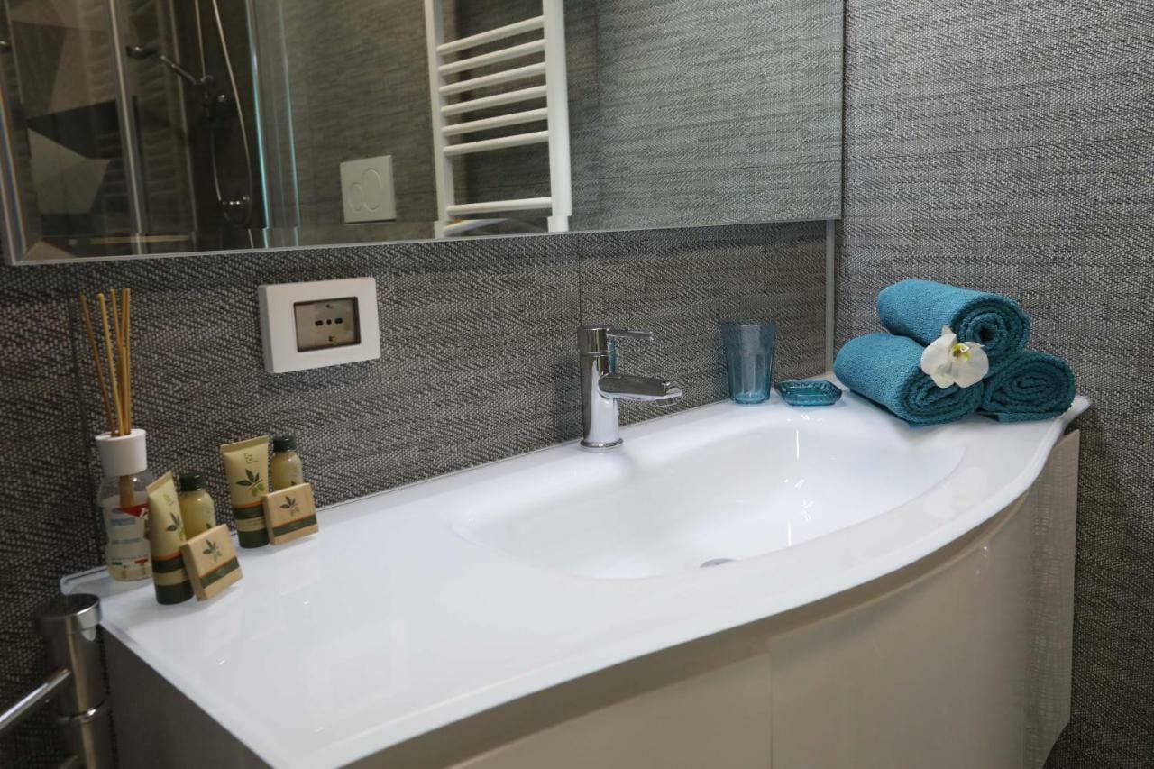 Casa Magenta Apartment 3 Валеджо-суль-Минчо Экстерьер фото
